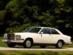 Rolls-Royce Camargue 1975 года